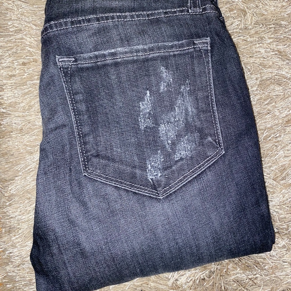 Women’s black/charcoal colored KanCans